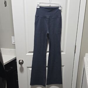 Like New! Wide Leg Leggings Size Small